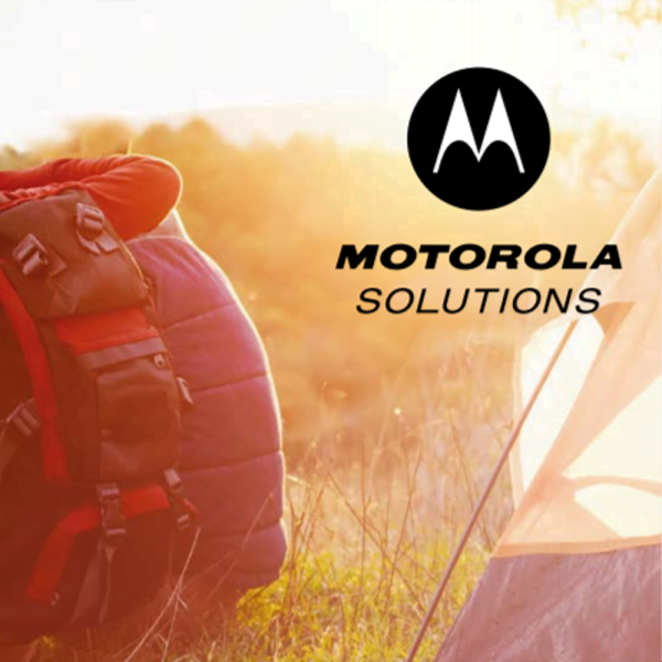 MOTOROLA Walkie Talkie T62 | Up to 8km Range, USB charging, Hands-free - Image 6