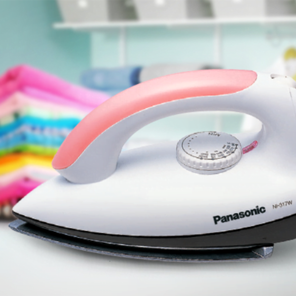 PANASONIC Non-Stick Dry Iron NI-317W | 1000W Polished Soleplate Lightweight - Image 4