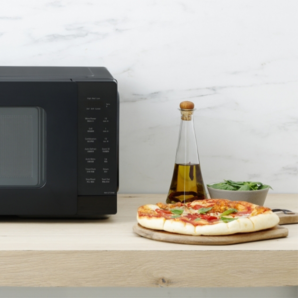 PANASONIC 24L Microwave Oven NN-GT35NB | 900W Healthy Tender Grill Power Versatile Cooking - Image 4