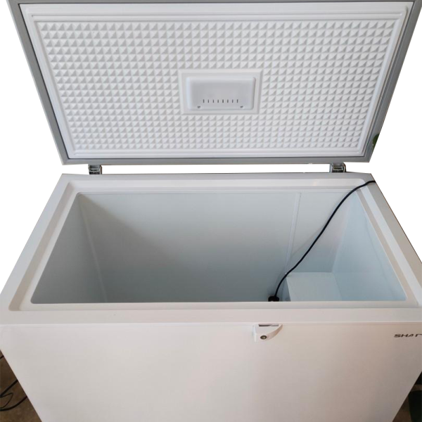 SHARP 310L Chest Freezer SJC318 | 1-Door Express Freezing - Image 4