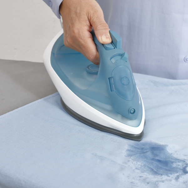 PANASONIC Steam Iron NI-S430GSK | Powerful Steam Quick Easy Ironing - Image 5