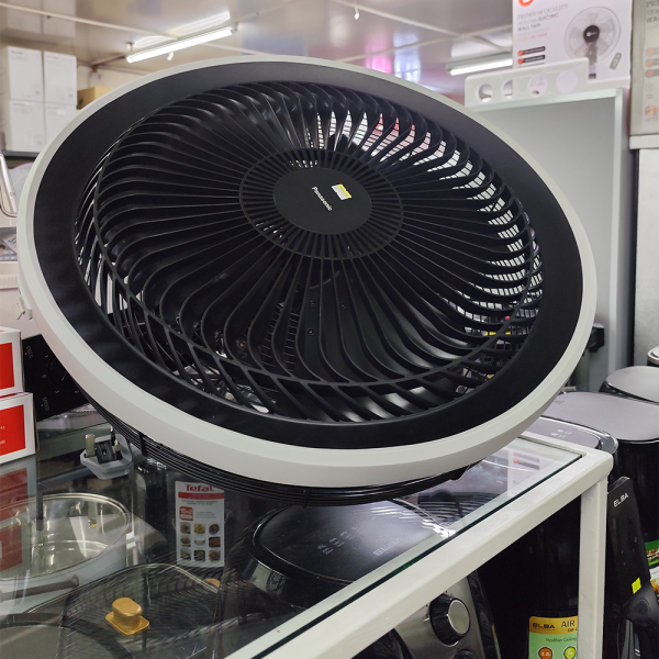 PANASONIC 20" Wall Fan F-MU50YVBKH | 3 Blade Design Strong Airflow Turbo Fin Guard - Image 3