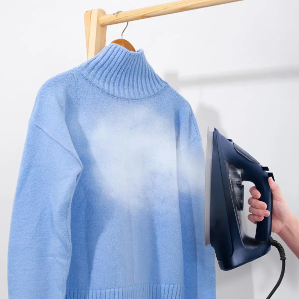 PANASONIC U-Series 2600W Steam Iron NI-U800ASK - Image 5